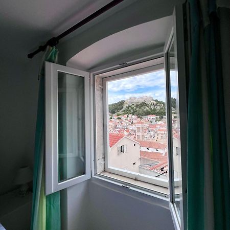 Apartments Tudor Nikola フヴァル エクステリア 写真