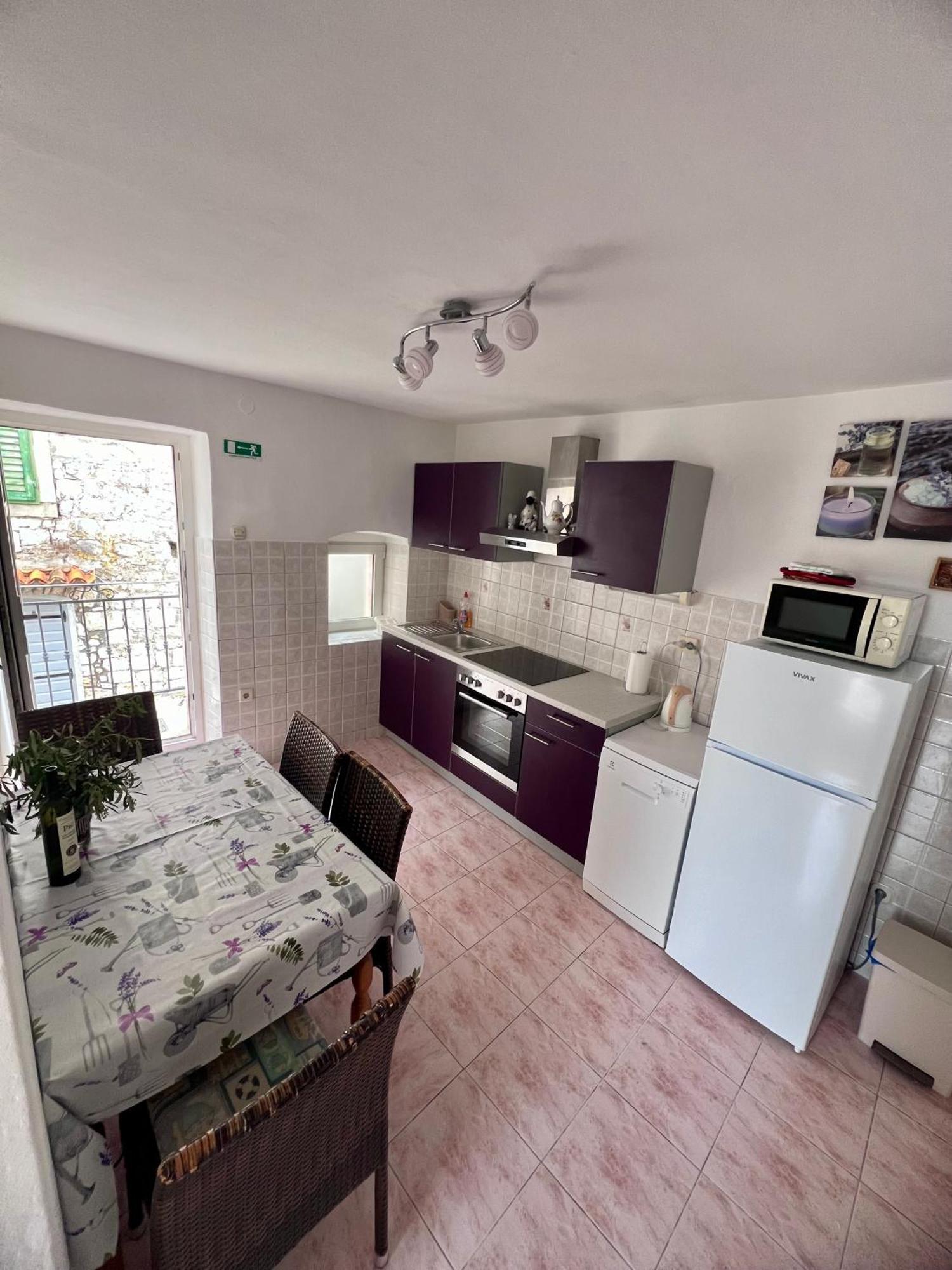Apartments Tudor Nikola フヴァル エクステリア 写真